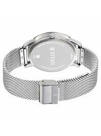 Titan 1806SM04 Elmnt Midnight Blue Dial Stainless Steel Strap Men Watch