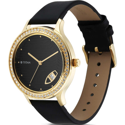Titan Wander Black Dial Women Watch With Leather Strap