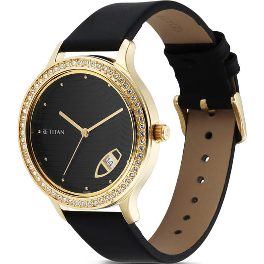 Titan Wander Black Dial Women Watch With Leather Strap