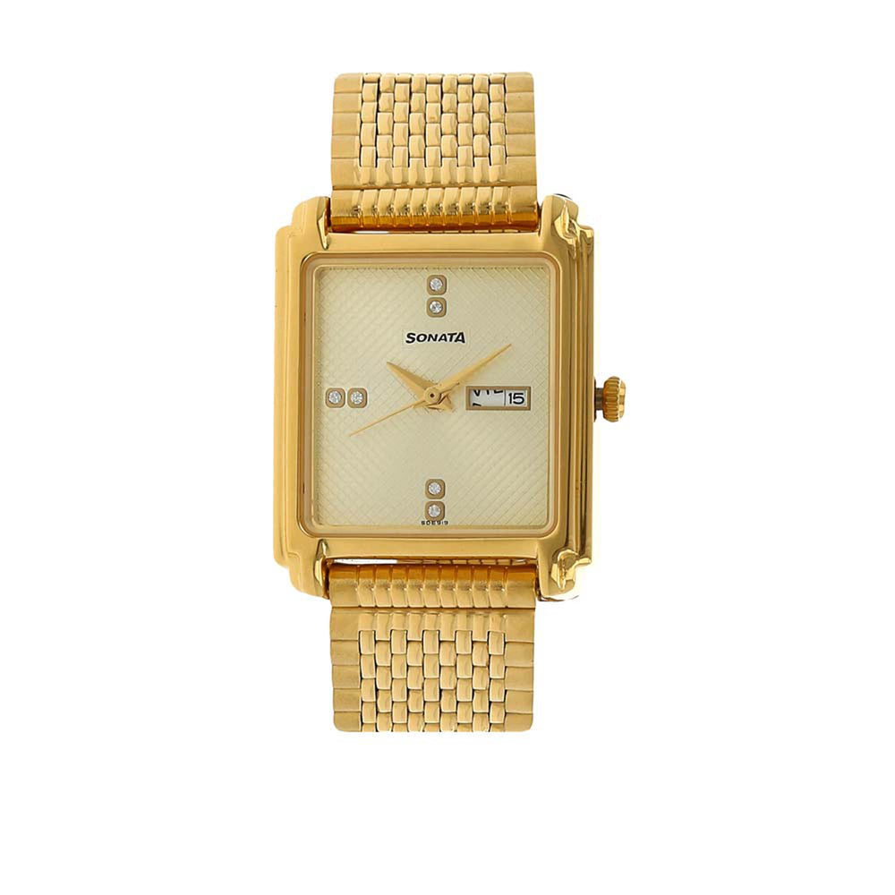 Sonata Quartz Analog with Day and Date Champagne Dial Stainless Steel Strap Watch for Men