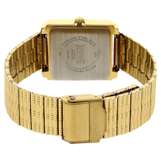 Sonata Quartz Analog with Day and Date Champagne Dial Stainless Steel Strap Watch for Men