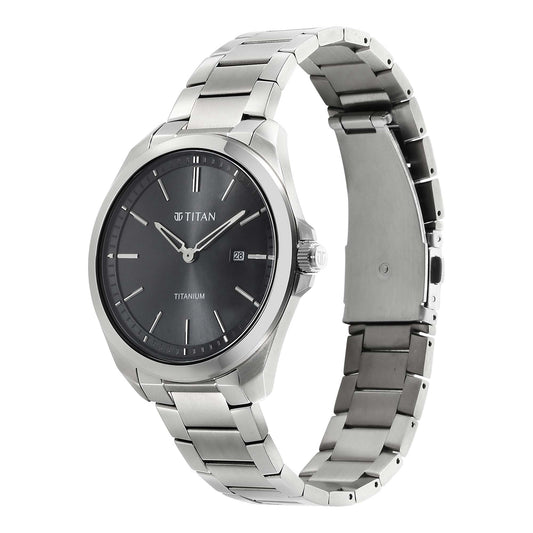 90177TM03- DP847- Clsq Slim Titanium