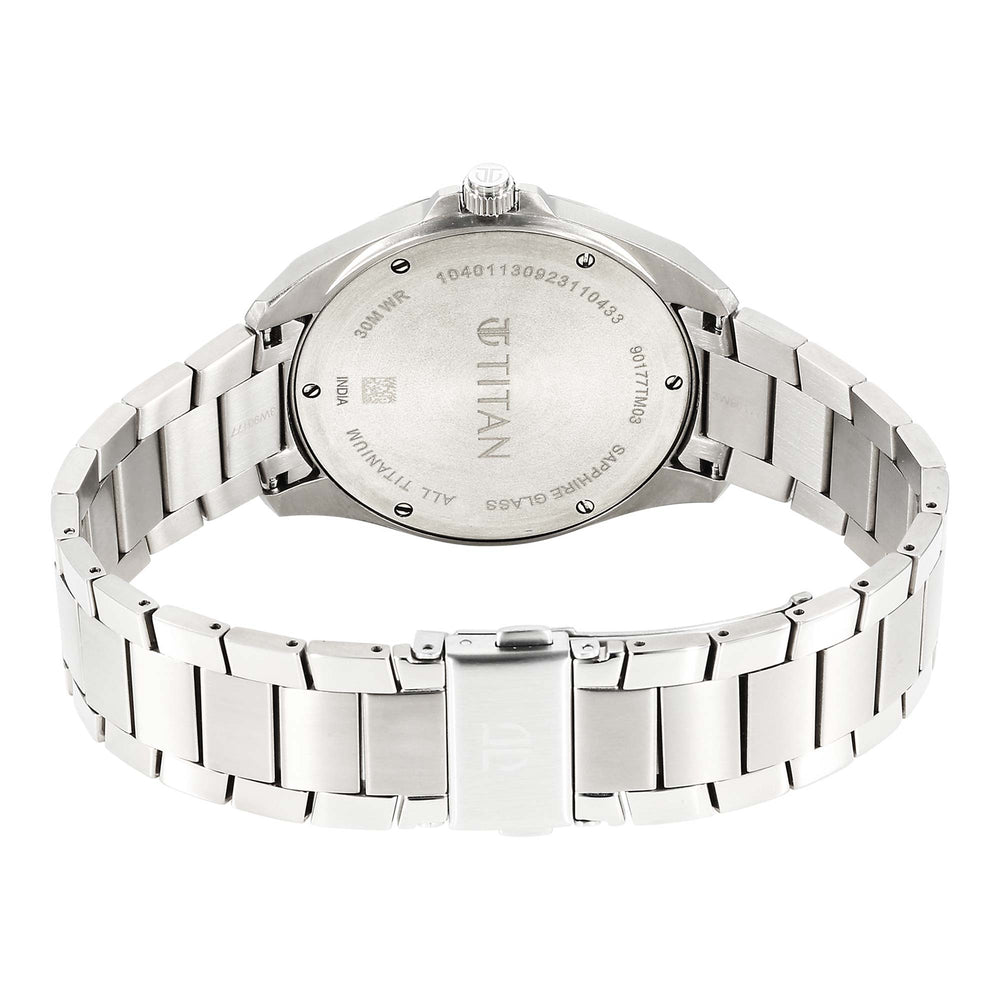 90177TM03- DP847- Clsq Slim Titanium