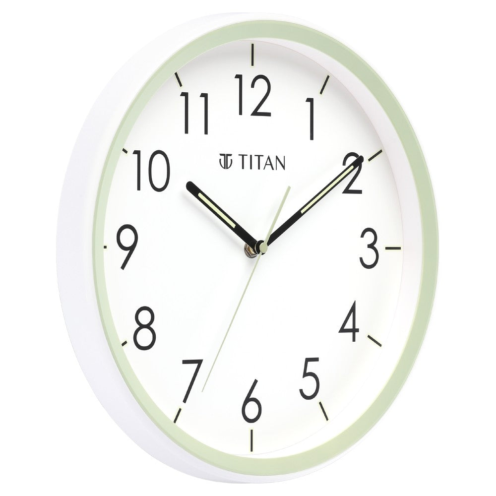 Titan 32.5 cm Green-Lume Wall Clock: Stylish Nighttime Illumination
